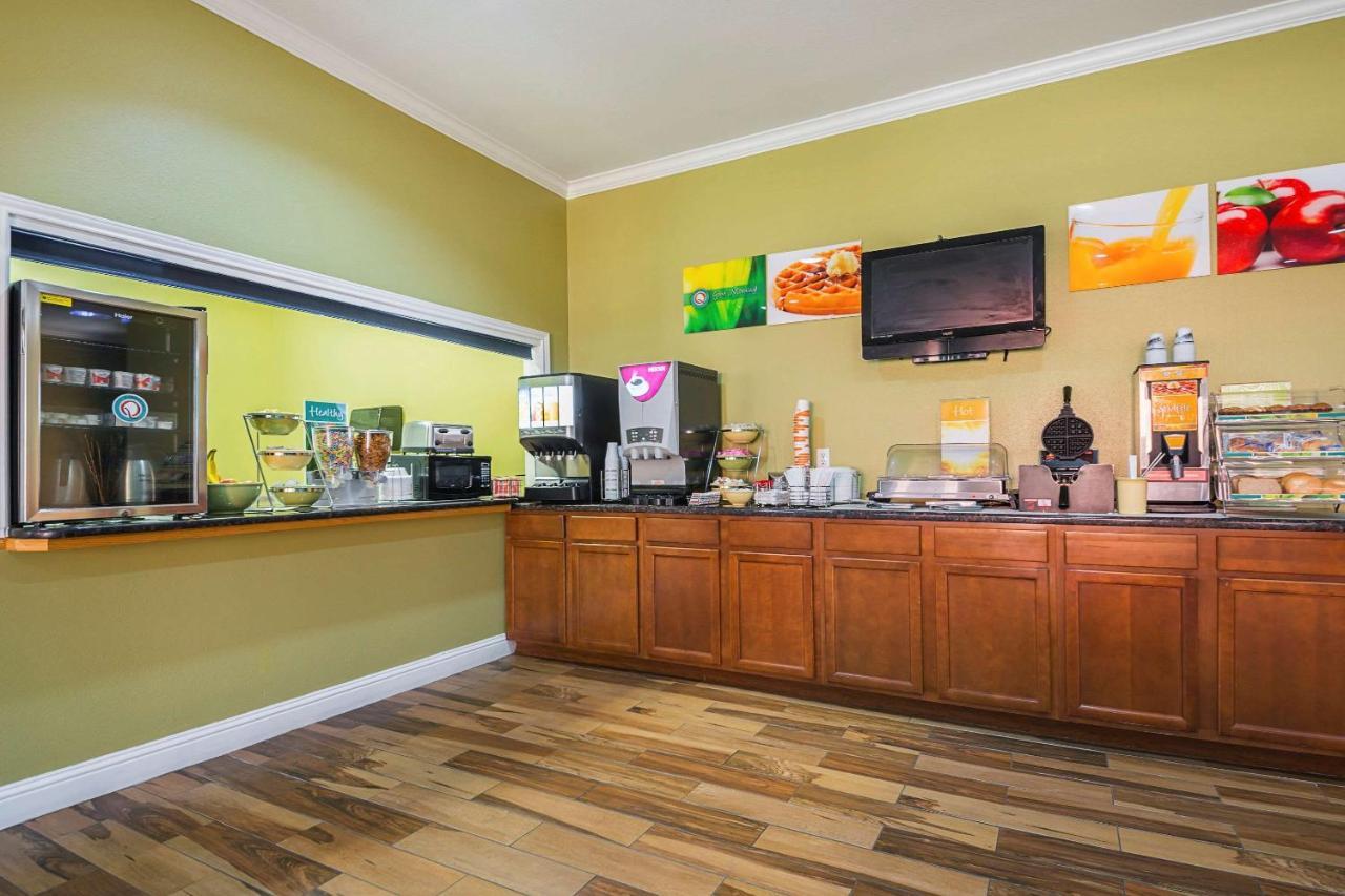 Quality Inn DeRidder Екстериор снимка